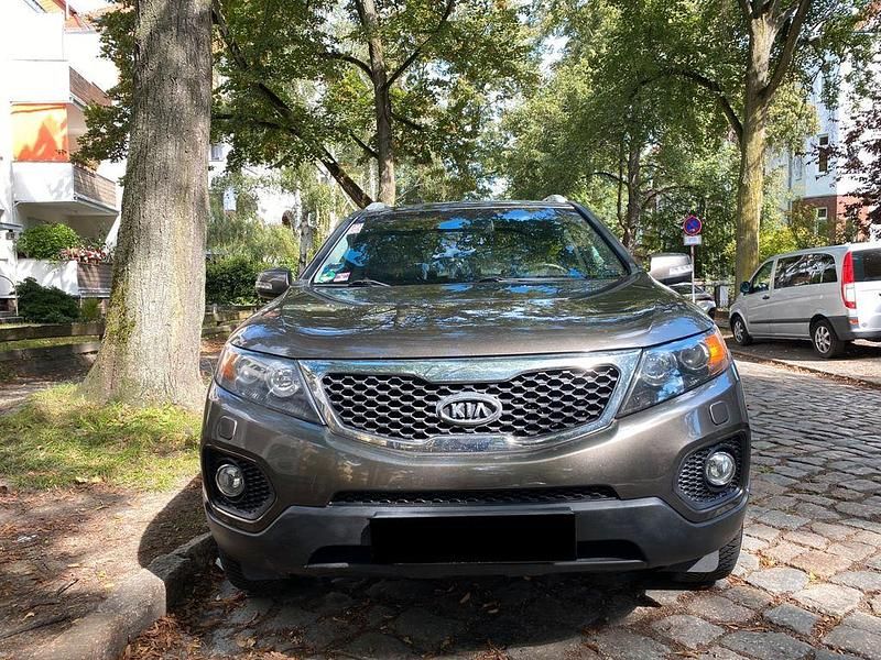 Braun Gebraucht 2010 Kia Sorento Spirit SUV | 5.900 € (Superpreis) - Bild 1/4