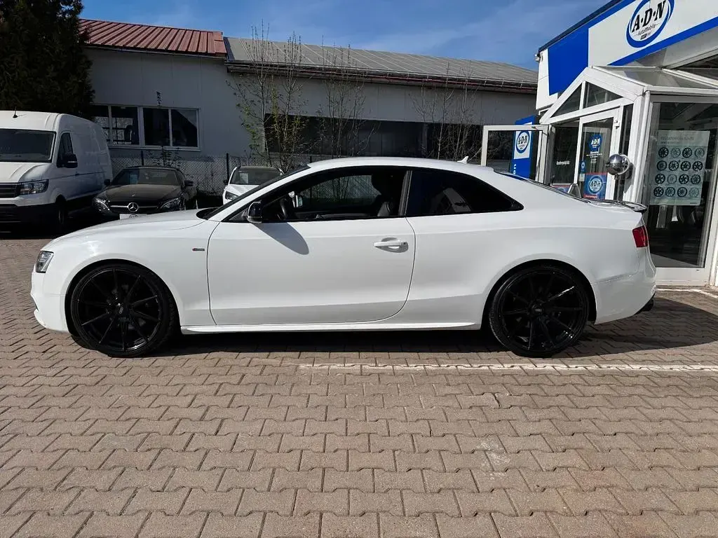 Gebraucht Audi A5 S-Line 204 PS (150 kW) 2013 Weiß Coupé