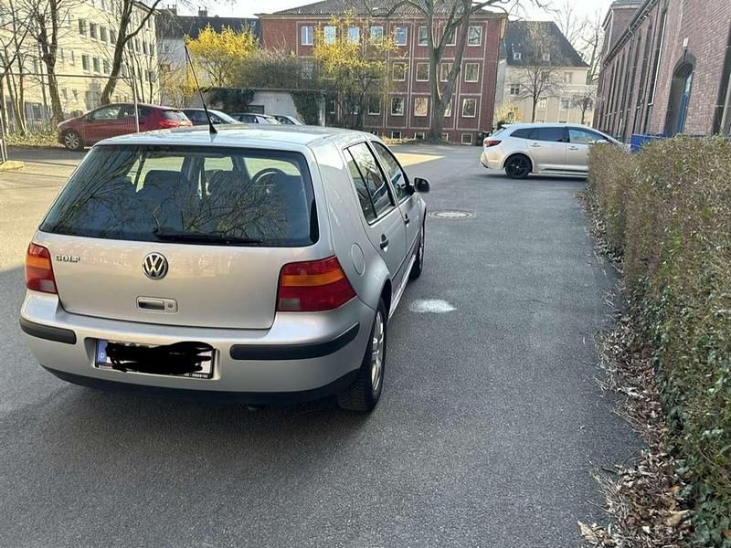 Gebraucht VW Golf IV 75 PS (55 kW) 2002 Silber Limousine