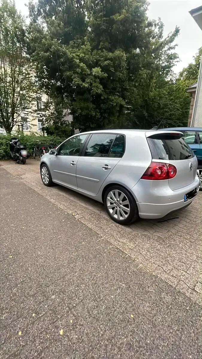 Gebraucht VW Golf VI R-line 140 PS (102 kW) 2008 Grau Kleinwagen
