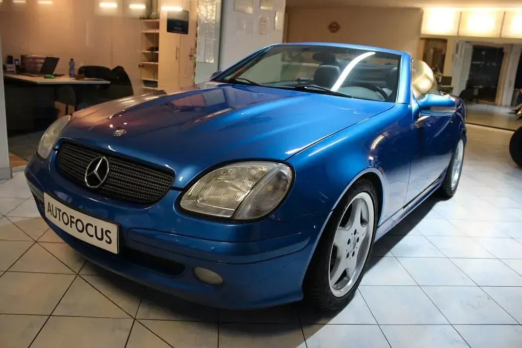 Gebraucht Mercedes SLK230 AMG 197 PS (144 kW) 2001 Blau Cabrio