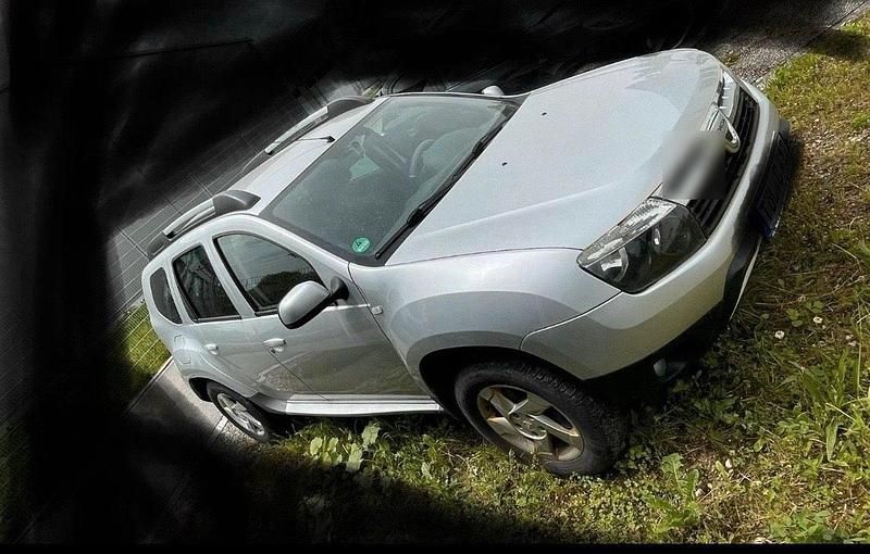 Gebraucht Dacia Duster 110 PS (80 kW) 2011 Silber SUV