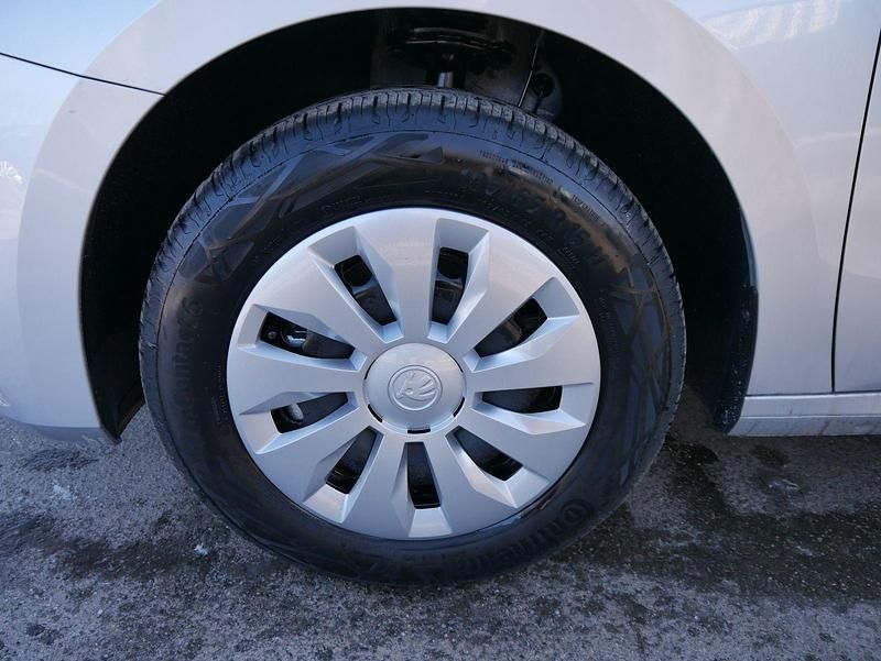 Neu Skoda Fabia Selection 2026 Brillantsilber metallic