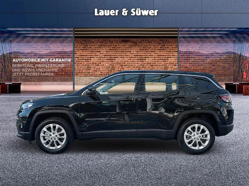 Gebraucht Jeep Compass Altitude 129 PS (94 kW) 2025 Grau SUV