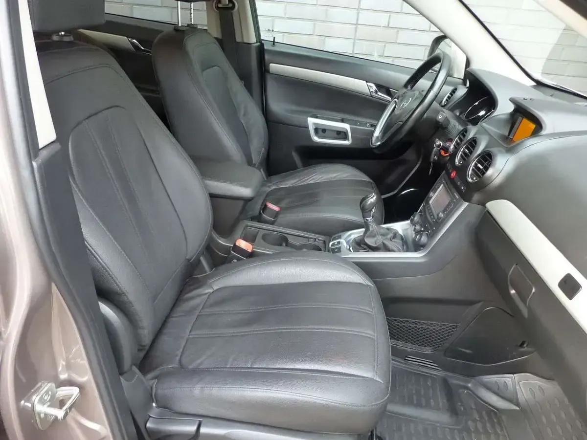 Gebraucht Opel Antara Cosmo 163 PS (119 kW) 2015 Kupferbraun SUV