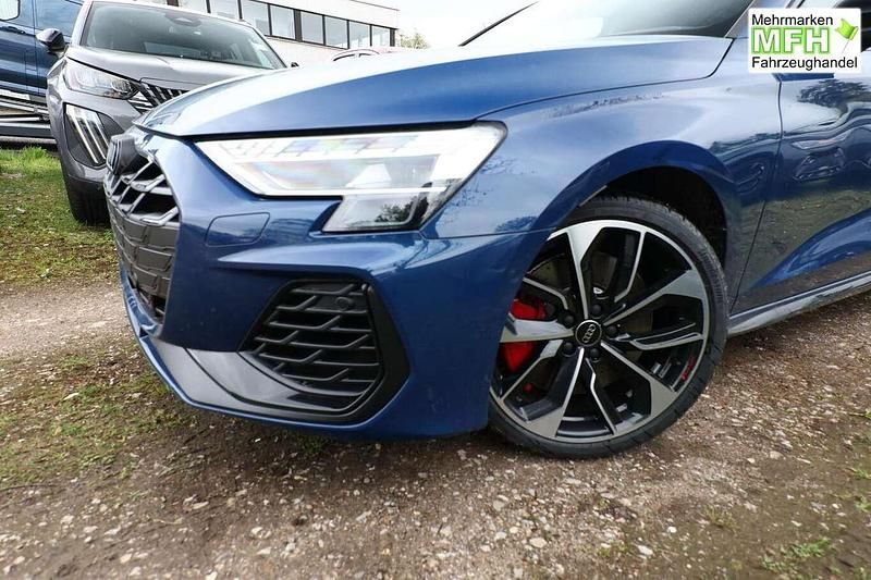 Neu Audi S3 333 PS (244 kW) 2026 Ascariblau metallic Limousine
