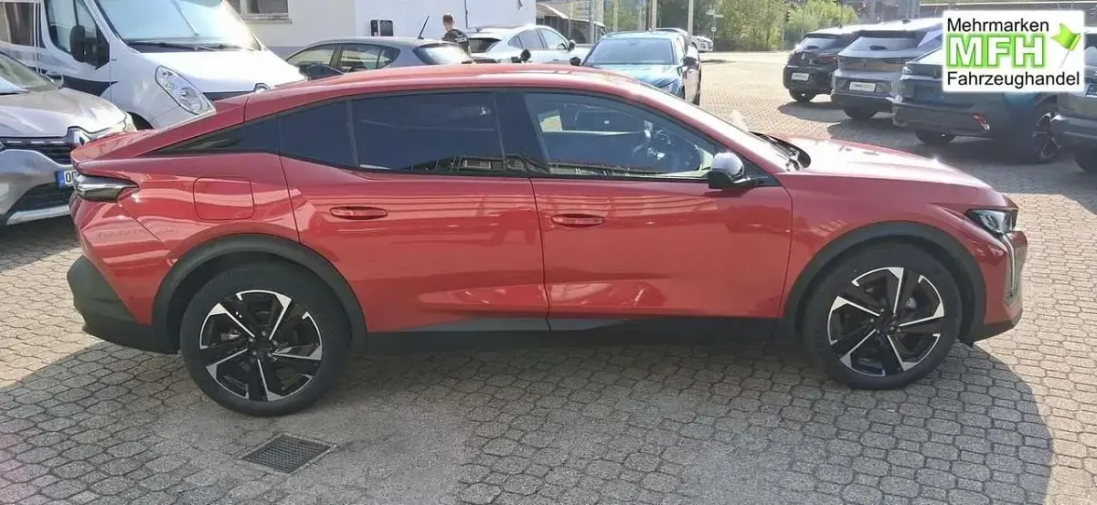 Neu Peugeot 408 Allure 136 PS (100 kW) 2026 Elixir rot SUV