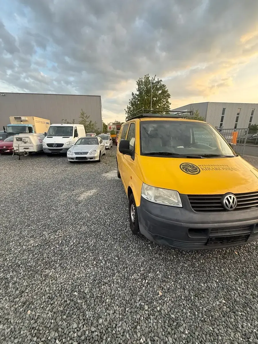 Gebraucht VW T5 2004 Gelb Van