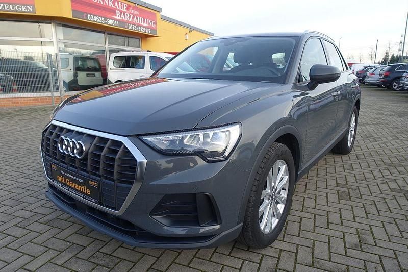 Gebraucht Audi Q3 Sport 150 PS (110 kW) 2019 Grau SUV