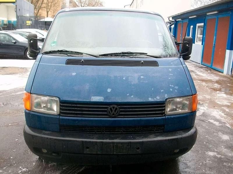 Second-hand VW T4 110 CP (80 kW) 1993 Albastru Van