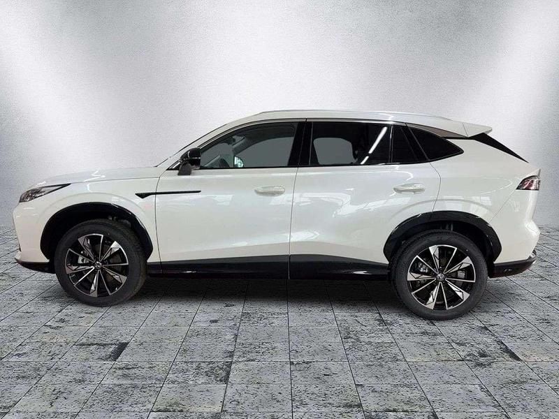 Gebraucht MG HS Comfort 170 PS (125 kW) 2024 Pearl white SUV