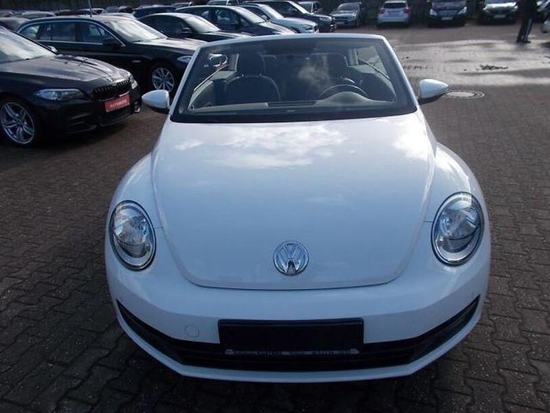 Gebraucht VW Beetle Cabriolet 105 PS (77 kW) 2015 Pure white (metallic) Cabrio