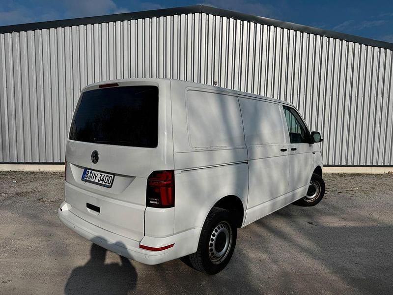 Gebraucht VW Transporter 150 PS (110 kW) 2019 Weiß Van