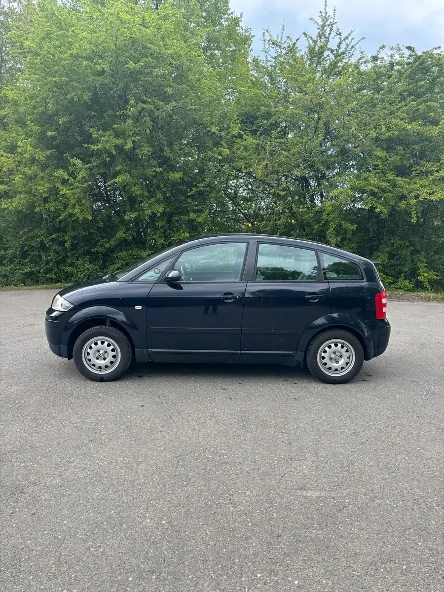 Occasion Audi A2 Basis 61 ch (44 kW) 2001 Bleue Citadine