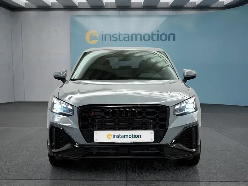 Gebraucht Audi SQ2 S-Line 300 PS (220 kW) 2025 Grau SUV