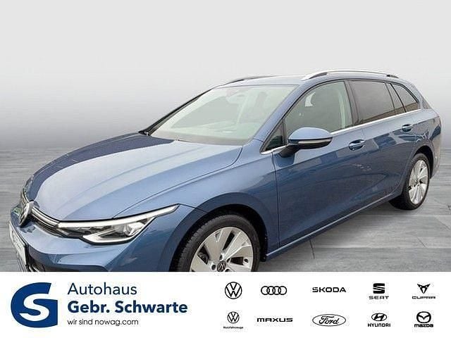 Gebraucht VW Golf VIII Style 150 PS (110 kW) 2025 Blau Kombi