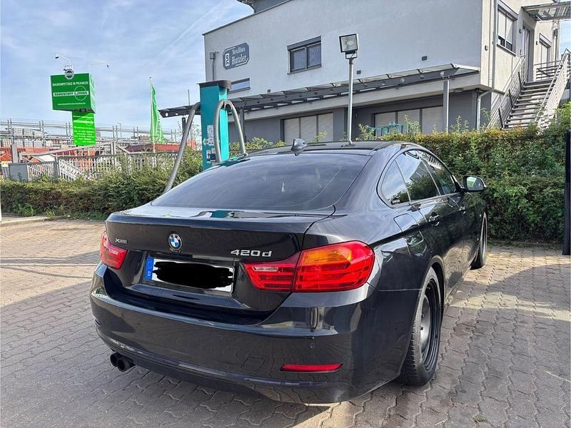 Schwarz Gebraucht 2015 BMW 420 Gran Coupé Coupé | 16.500 € (Fairer Preis) - Bild 1/4