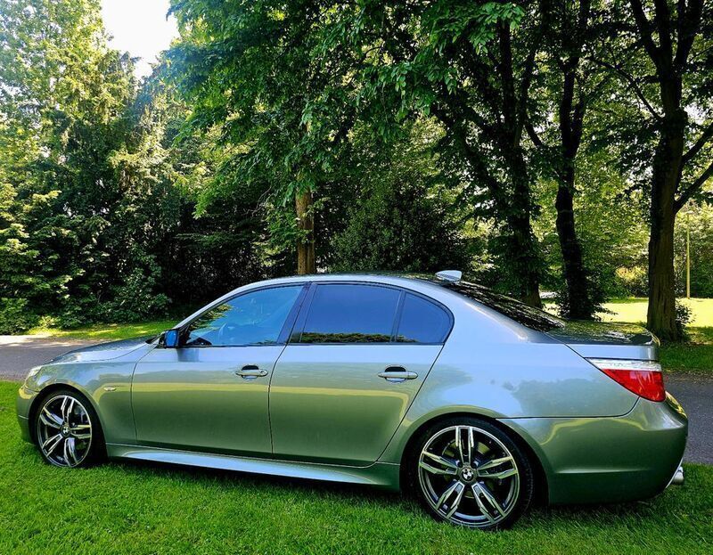 Grau Gebraucht 2008 BMW 530 Sport Line Limousine | 8.950 € (Fairer Preis) - Bild 1/4
