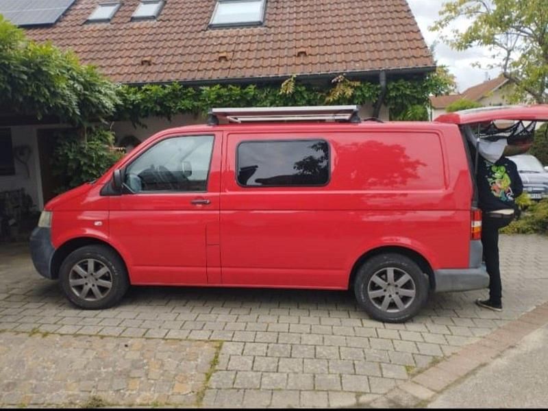 Rot Gebraucht 2008 VW T5 Van | 3.900 € (Superpreis) - Bild 1/3