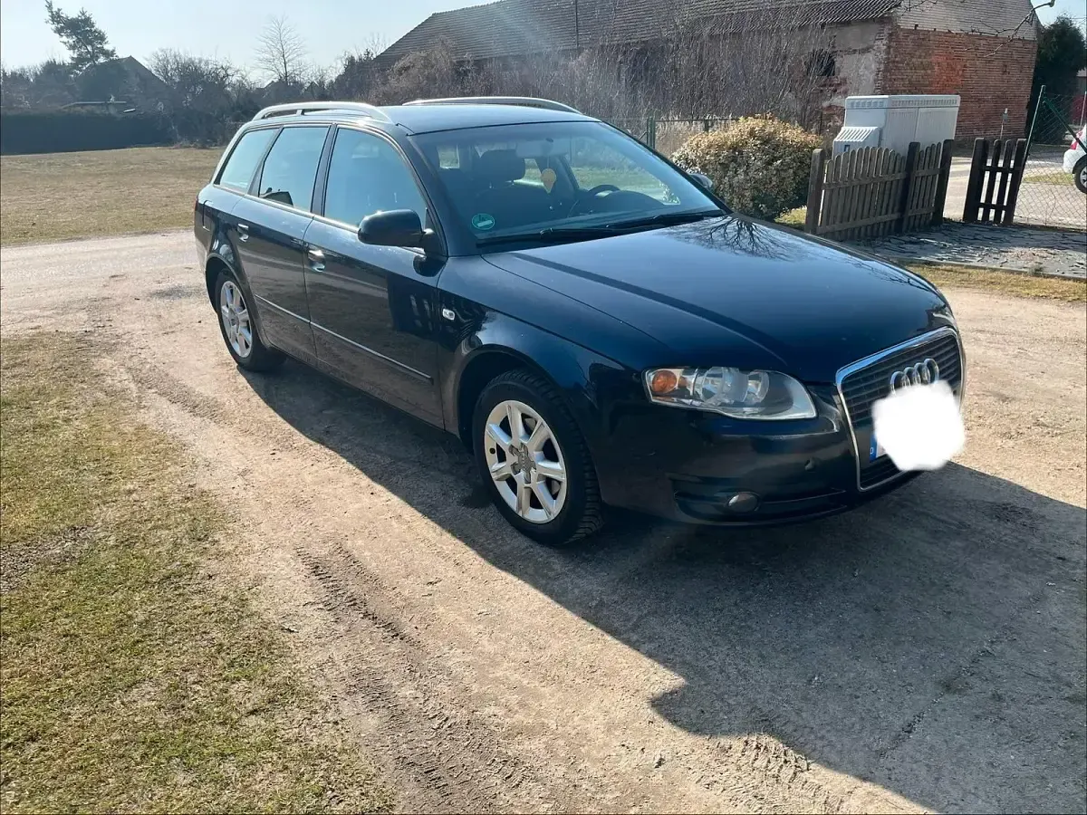 Usata Audi A4 140 CV (102 kW) 2006 Blu Station wagon