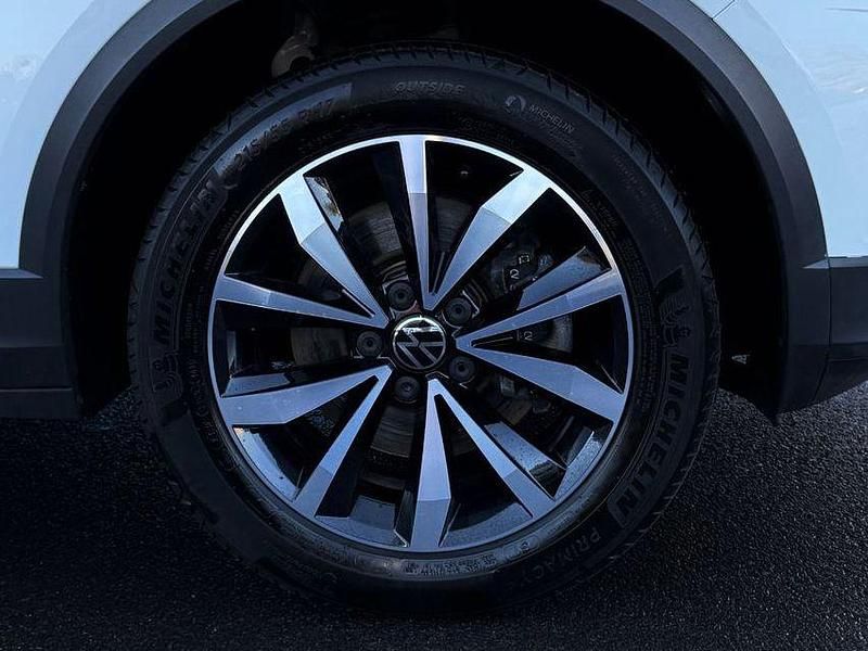 Gebraucht VW T-Roc 150 PS (110 kW) 2022 Weiß SUV