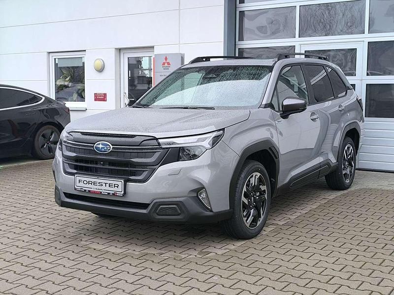 Neu Subaru Forester Exclusive+ 136 PS (100 kW) 2025 River rock pearl SUV