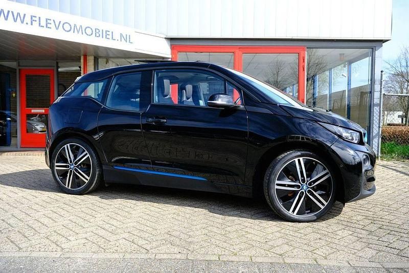 Gebraucht BMW i3 Basis 125 kW (170 PS) 2017 Schwarz Kleinwagen