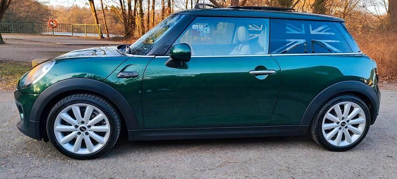 Gebraucht Mini Cooper 136 PS (100 kW) 2014 Grün Kleinwagen