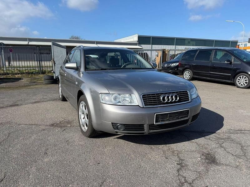 Gebraucht Audi A4 131 PS (96 kW) 2004 Silber Kombi