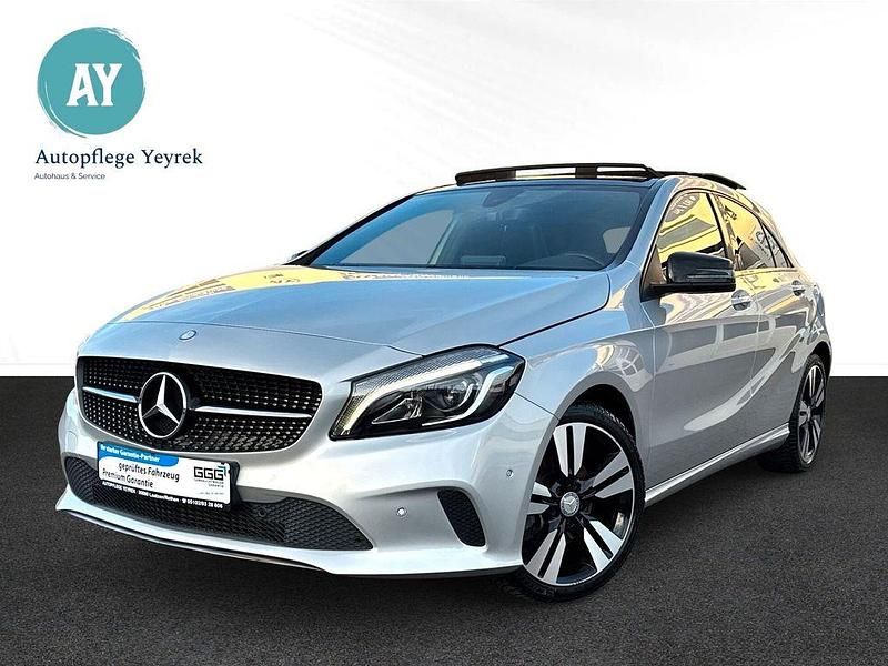Gebraucht Mercedes A200 Night 156 PS (114 kW) 2016 Silber Limousine