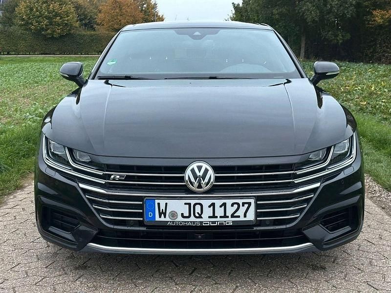 Schwarz Gebraucht 2017 VW Arteon R-line Limousine | 22.990 € (Guter Preis) - Bild 1/4