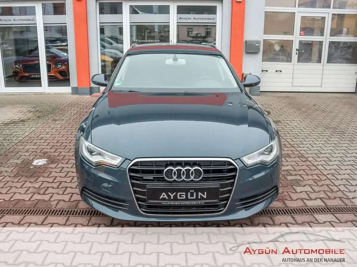 Gebraucht Audi A6 Sport 204 PS (150 kW) 2014 Blau Kombi