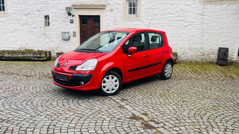 Gebraucht Renault Modus 111 PS (81 kW) 2008 Rot Van / Kleinbus