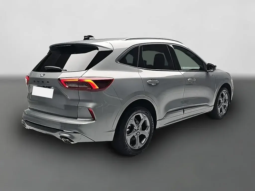 Gebraucht Ford Kuga ST-Line 186 PS (136 kW) 2025 Silber SUV
