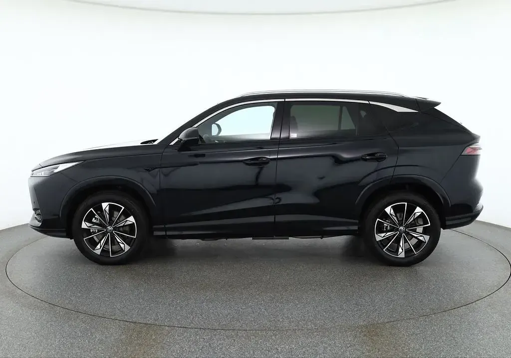 Neu MG HS Luxury 224 PS (164 kW) 2026 Pebbleblackmet. SUV