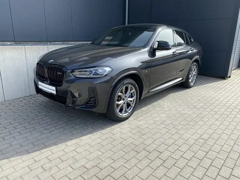 Gebraucht BMW X4 M Sport 387 PS (284 kW) 2023 Grau SUV