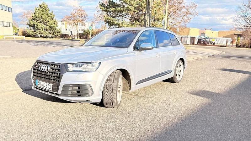 Gebraucht Audi SQ7 Sport 435 PS (319 kW) 2016 Grau SUV