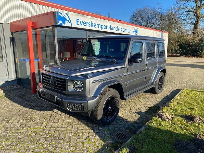 Gebraucht Mercedes G450 AMG line 367 PS (269 kW) 2024 Selenitgrau SUV