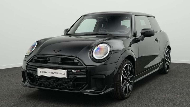 Other Gebraucht 2024 Mini John Cooper Works Kleinwagen | 28.992 € (Guter Preis) - Bild 1/4
