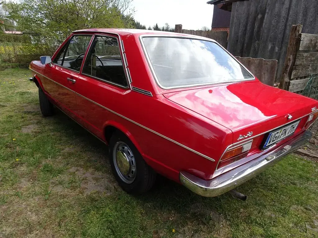Gebraucht Audi 80 54 PS (39 kW) 1973 Rot Limousine