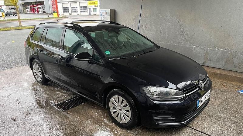 Schwarz Gebraucht 2015 VW Golf VII LOUNGE Kombi | 7.450 € (Fairer Preis) - Bild 1/4
