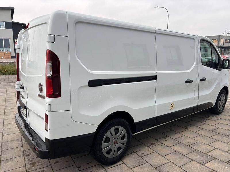 Gebraucht Fiat Talento 145 PS (106 kW) 2021 Weiß Van / Kleinbus