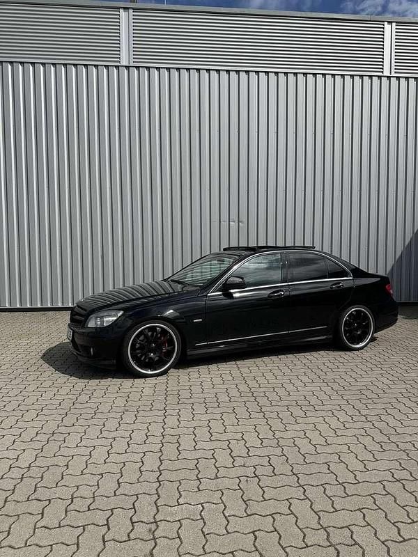 Gebraucht 2007 Mercedes C320 Avantgarde Limousine | 10.300 € - Bild 1/4