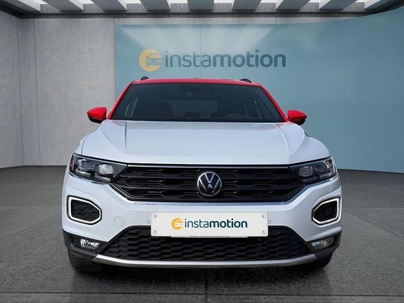 Używany VW T-Roc 190 KM (139 kW) 2021 Srebrny SUV