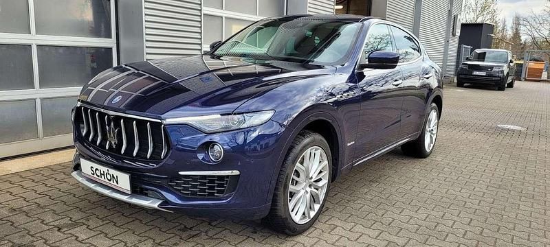 Gebraucht Maserati Levante GranLusso 349 PS (256 kW) 2019 Blau SUV