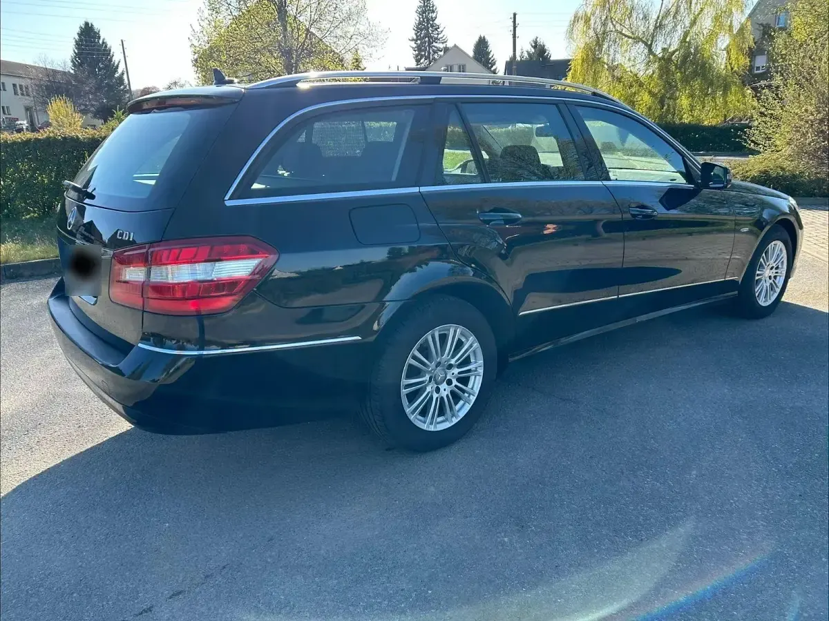 Brugt Mercedes E220 Elegance 170 HK (125 kW) 2011 Sort Stationcar