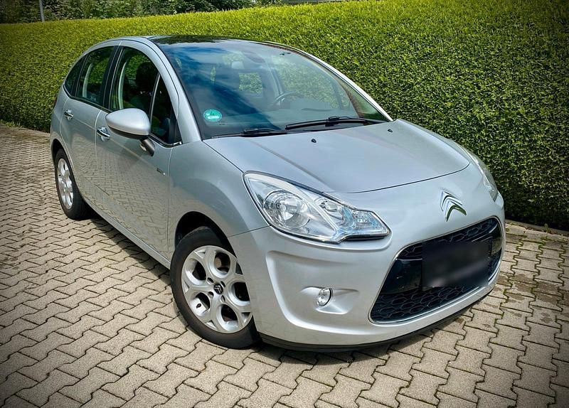 Silber Gebraucht 2012 Citroën C3 Exclusive Kleinwagen | 4.499 € (Fairer Preis) - Bild 1/4