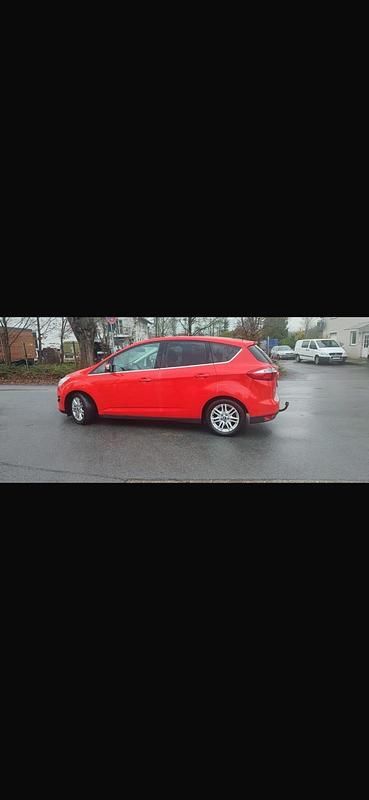 Gebraucht Ford C-MAX 125 PS (91 kW) 2014 Rot Van / Kleinbus