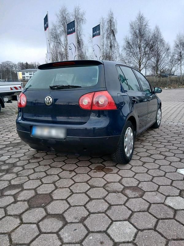 Gebraucht VW Golf IV 75 PS (55 kW) 2005 Blau Kleinwagen