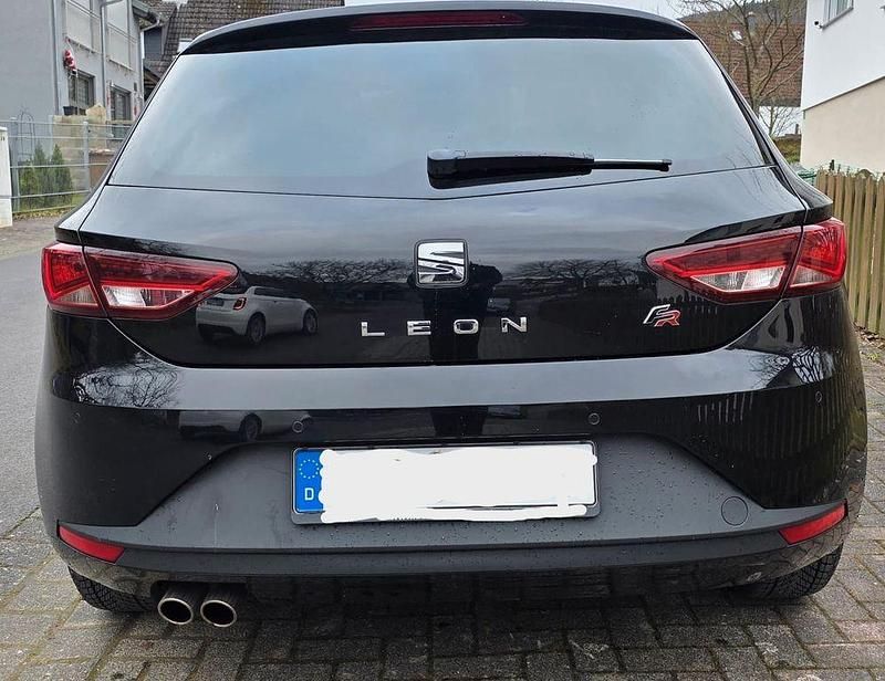 Gebraucht Seat Leon FR 150 PS (110 kW) 2016 Schwarz Limousine